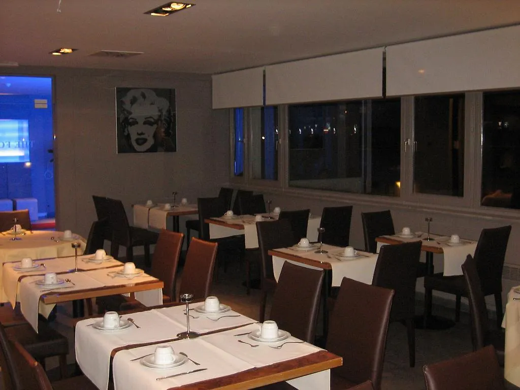 ברוז' Hotel Brugotel