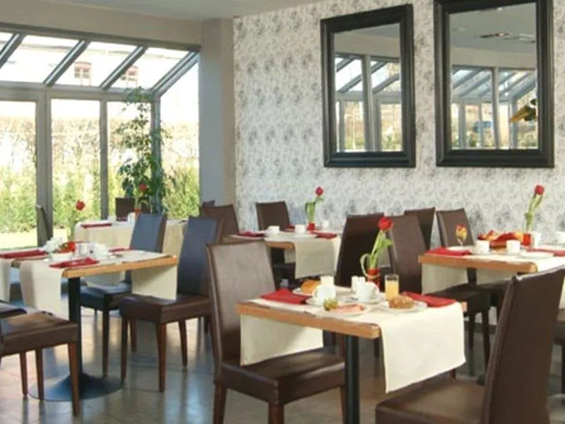 ברוז' Hotel Brugotel